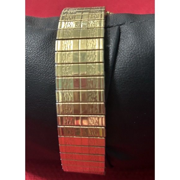 Vintage Wittnauer Swiss Electronic Transistorized  Gold Tone Mens Watch - Picture 6 of 13